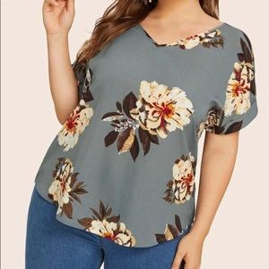 Women’s shirt size 1xl